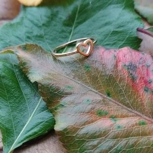 Gold Heart Ring sz 5